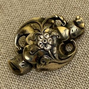 Vintage Silver 3 D Floral Antique Arts and Crafts Period Leaf Log Floral Brooch